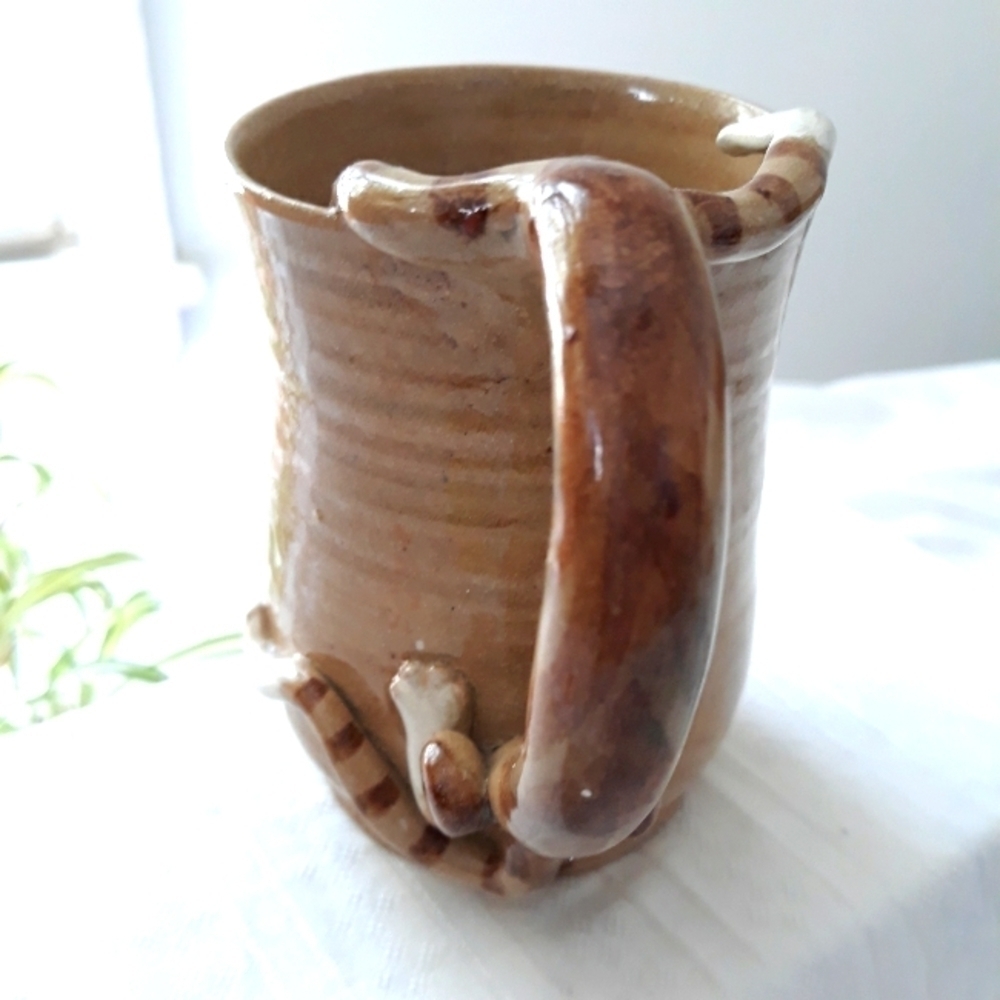 Handmade coffee tea mug pottery Cat - Picture 6 of 13
